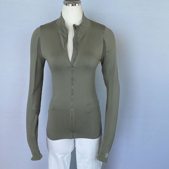 NWOT Victorias Secret Pink Seamless Jacket Small - Picture 2 of 12